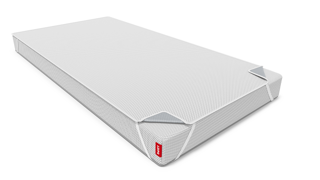 Nässeschutz auf eine Matratze gespannt